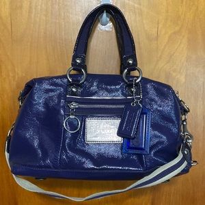 Adorable Coach purse!!
